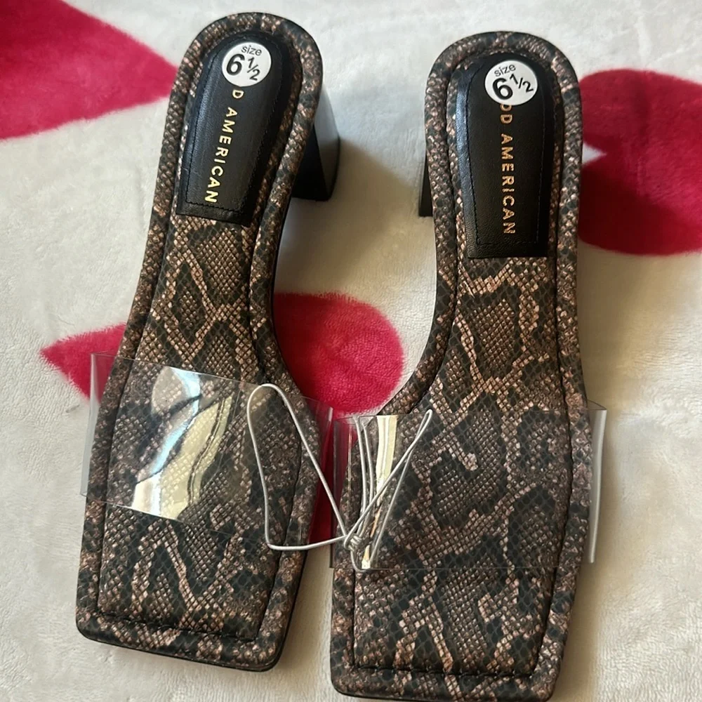 Good American Block Heel Slide Sandal Desert Snake Size 6.5